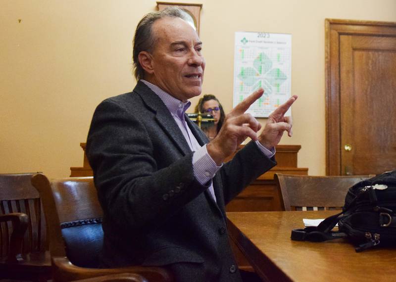 Jeff Davidson, executive director of Jasper County Economic Development Corporation (JEDCO), speaks with the board of supervisors on Jan. 3 about the facade improvement program, which offers matching grants to business owners who want to reinvigorate their storefronts.