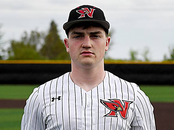 Cardinals can’t keep up with 3A No. 4 Pella in LHC twin bill
