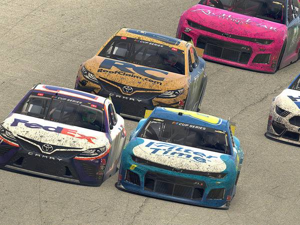 Virtual race a real success for bored NASCAR