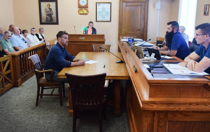 Evan Del Val, a civil engineer for ISG, speaks with the Jasper County Board of Supervisors on Sept. 13 about what to expect from the carbon pipeline inspector.