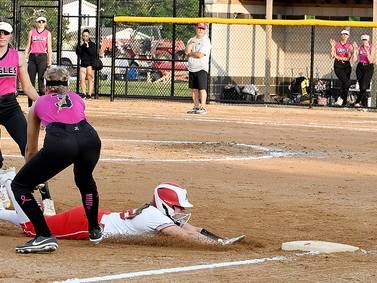Big inning lifts Newton softball to win over Pella Christian