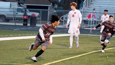 Newton boys end skid against Marshalltown, down Bobcats to open season