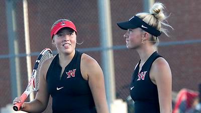 Cardinals edge rival Oskaloosa in LHC tennis contest