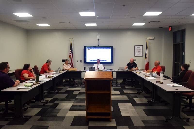 The Newton Community School District Board of Education wants to create a new legislative priority that would instruct lobbyists to hold lawmakers accountable for providing guidelines when passing laws that affect public education.