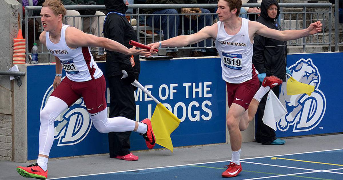 PCM's 4x100 relay teams move up field at Drake Relays Newton Daily News