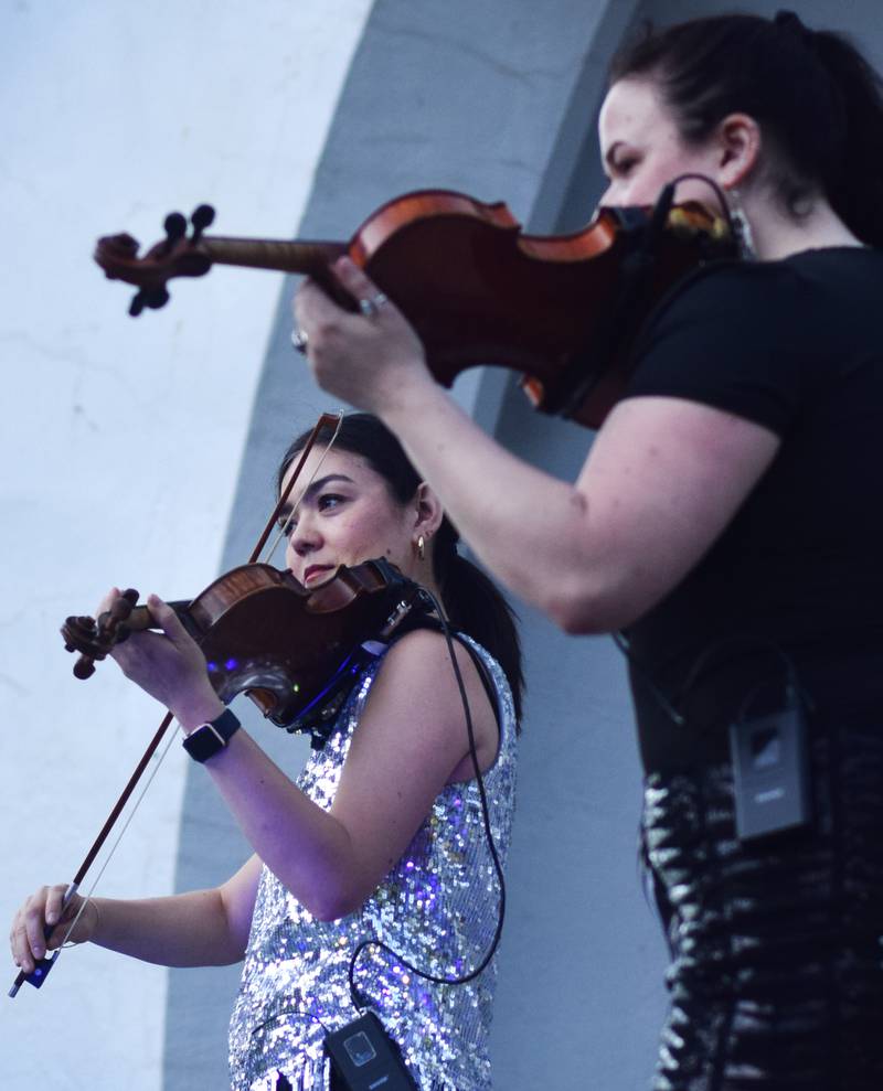 Dueling Fiddles, a Des Moines-based group featuring Hanna Wolle and Geneviève Gros-Louis Salamone, performed Thursday, June 8 as part of the Maytag Bowl Summer Concert Series in Newton.