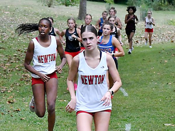 Cardinal duo produces top-10 medals at team’s home meet