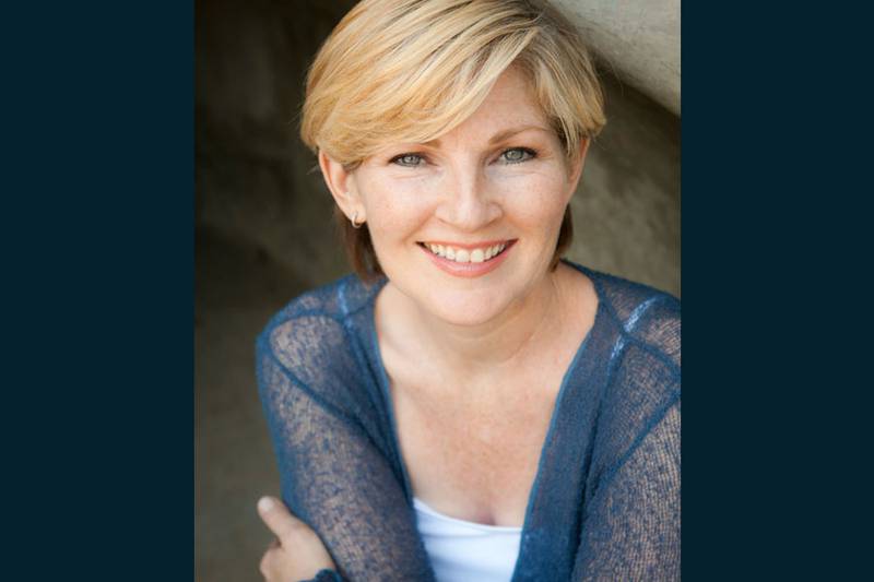 Joanne O'Brien performs Yesterday Once More: The Sound of Karen Carpenter at 7 p.m. Dec. 10 at the Center for Performance inside Newton High School as part of the Jasper County Concert Association's 40th season. Photo from www.alliedconcertservices.com.