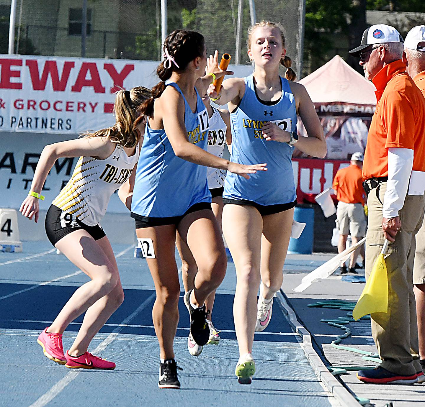 4x800 relay