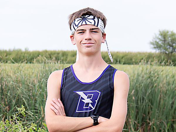 Handorf sets new school record, leads Bolts to fifth at Dike-New Hartford