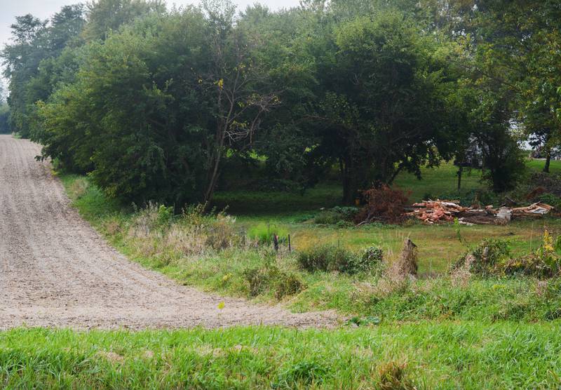 Surveying markers show where a right-of-way owned by Jasper County is located. Supervisors disagreed with how to handle the proposed vacation of the right-of-way and which landowners lay claim to it afterward.