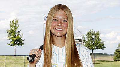 L-S softball falls to rival Iowa Valley in regional opener