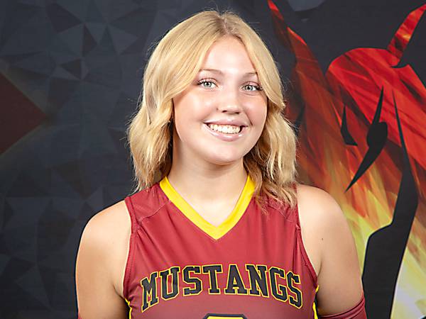 Balanced attack sends PCM volleyball to 12th straight victory