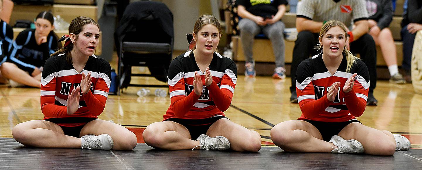 Newton cheerleaders
