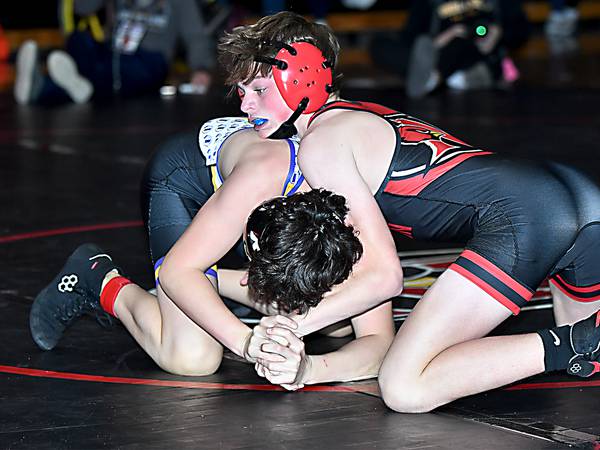 Cardinals close gap against state-ranked Indianola