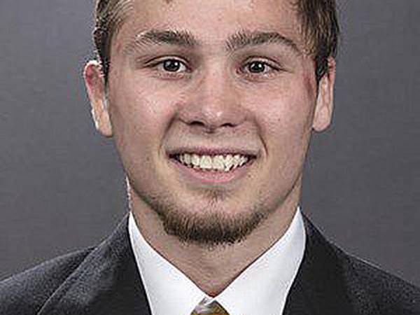 Iowa’s Lee named Most Dominant Wrestler
