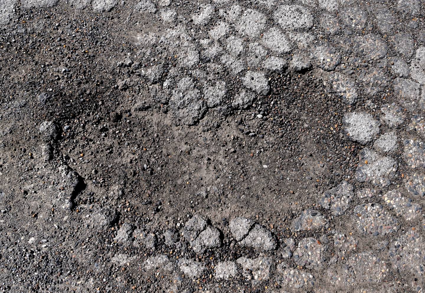 The Jasper County Board of Supervisors approved road maintenance in Reasnor. The 0.25-mile stretch of Main Street from Broad Street to Robin Avenue will be restabilized for more than $86,000. The road is often used by secondary roads crews, which has a shed nearby.