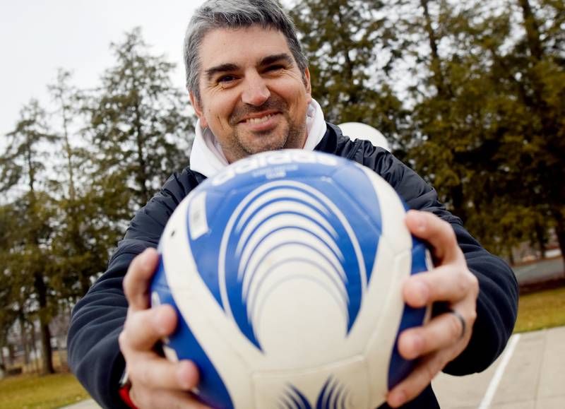 Brett Lundberg, the assistant soccer coach for Newton schools, said he and other soccer enthusiasts want to fully fund the construction of a mini-pitch at Maytag Park, so long as the city council reserves the basketball court to use as the base.