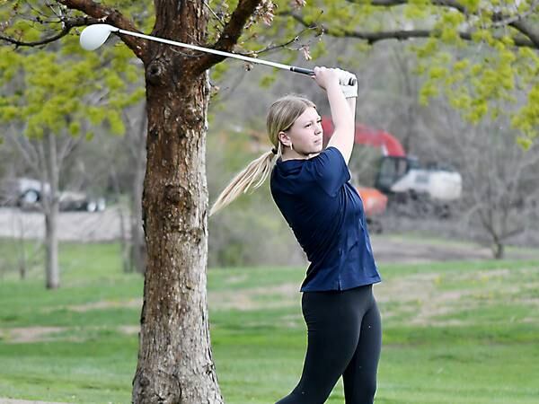 C-M girls finish third at home golf tournament