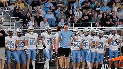 L-S football tackles undefeated Wapsie Valley in quarterfinal matchup