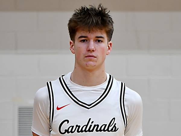 Newton boys can’t hold early lead in home loss to Pella