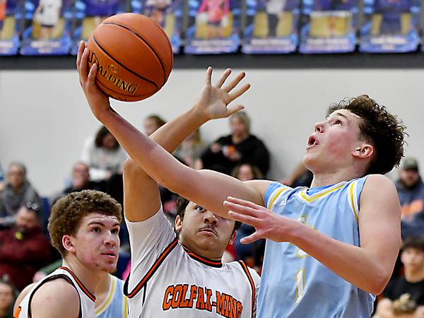 L-S boys cruise past Colfax-Mingo in SICL basketball matchup