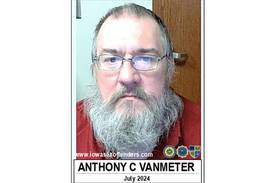 Prairie City man sentenced to federal prison for child pornography possession