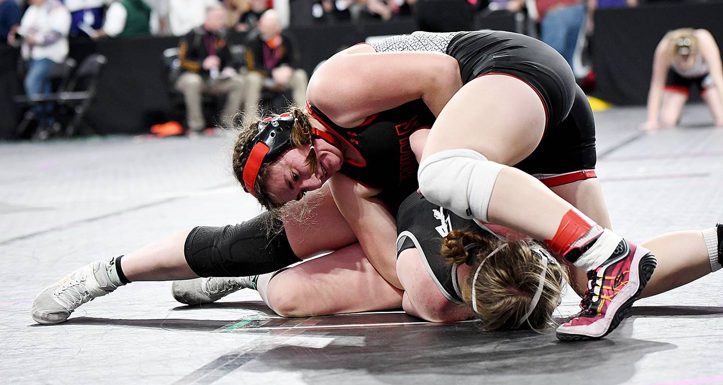 Hutchinson, Elliott lead Newton girls at state wrestling tourney Newton Daily News
