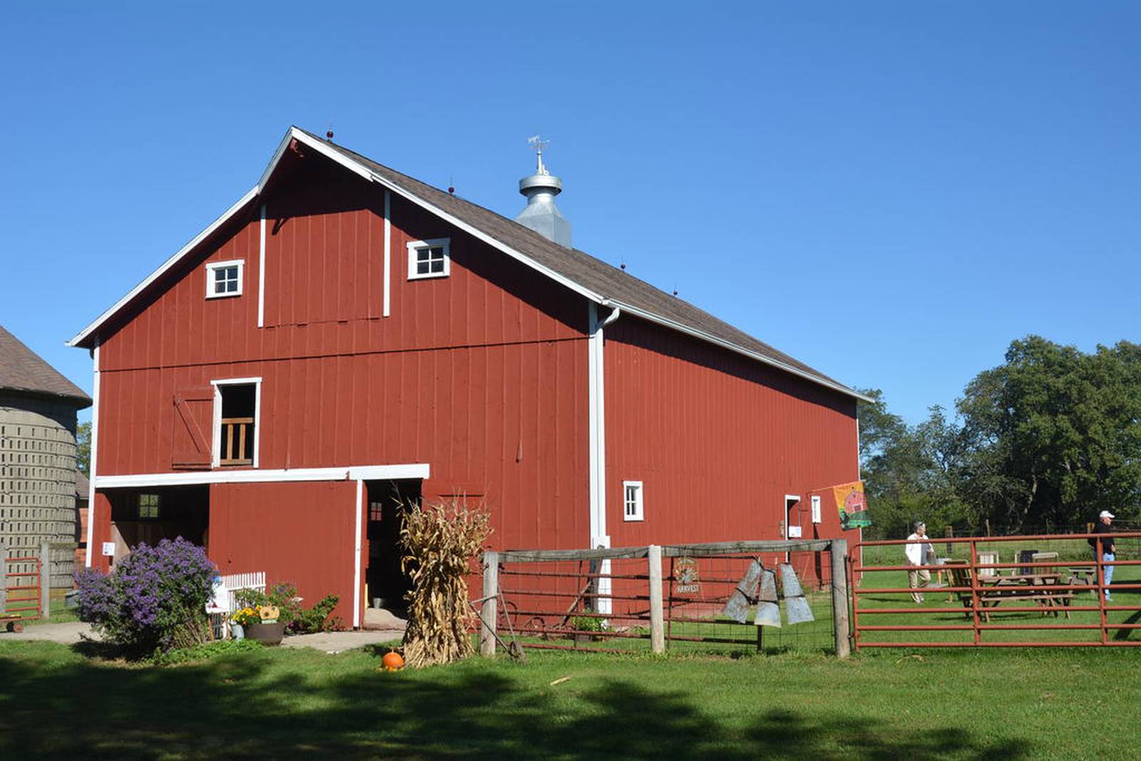 ‘Barnstorming’ Mingo farm featured in statewide Iowa Barn Tour