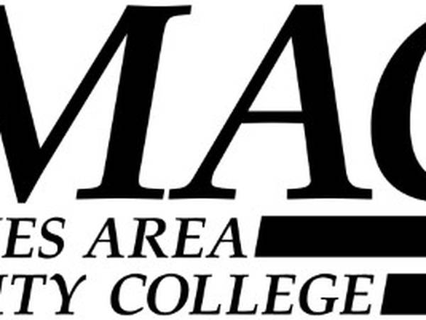 DMACC and Arizona State University announce new partnership