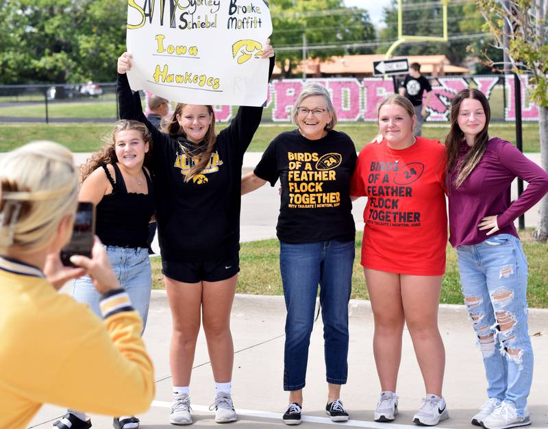 Newton Mayor Evelyn George on Sept. 4 poses for pictures with Berg Middle School students who welcomed RVTV to town.