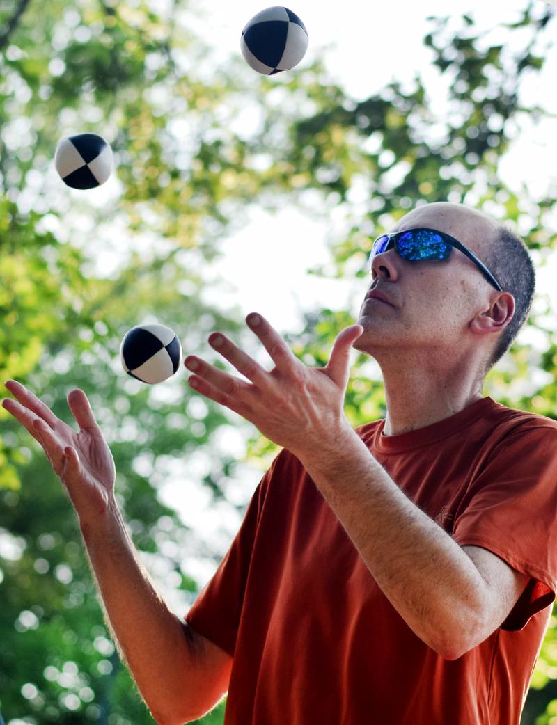 Dueling Fiddles, a Des Moines-based group featuring Hanna Wolle and Geneviève Gros-Louis Salamone, performed Thursday, June 8 as part of the Maytag Bowl Summer Concert Series in Newton.