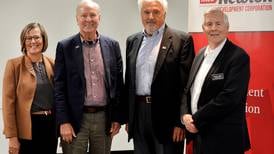 DMACC leaders recognized for their commitment to Newton community