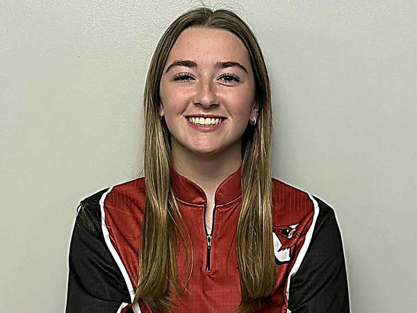 Newton bowlers sweep Knoxville at Cardinal Lanes