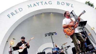 Photos: Damon Dotson performs at Maytag Bowl – Newton Fest 2023