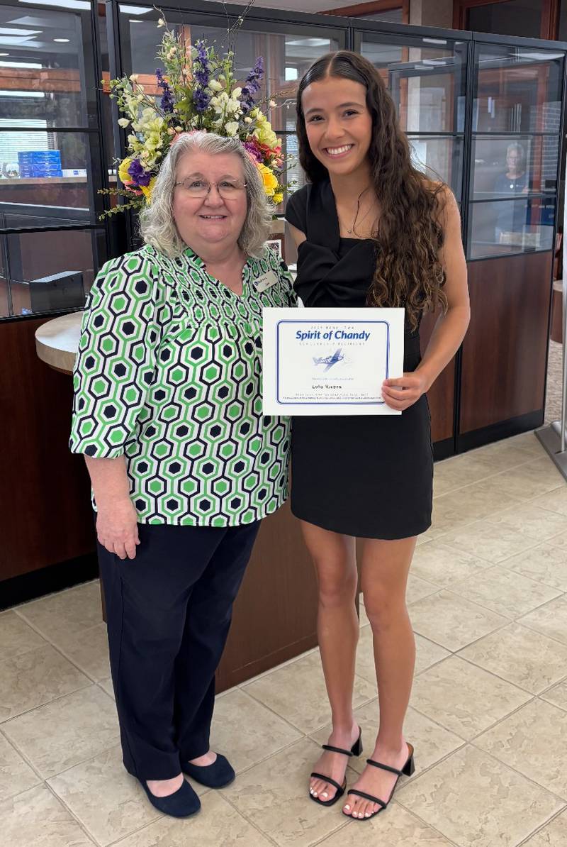 Lola Rivera of Newton Senior High is pictured with Bank Iowa teller Geraldine Jones.