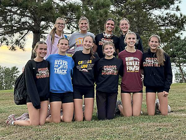Mustang girls finish second at HOIAC meet 
