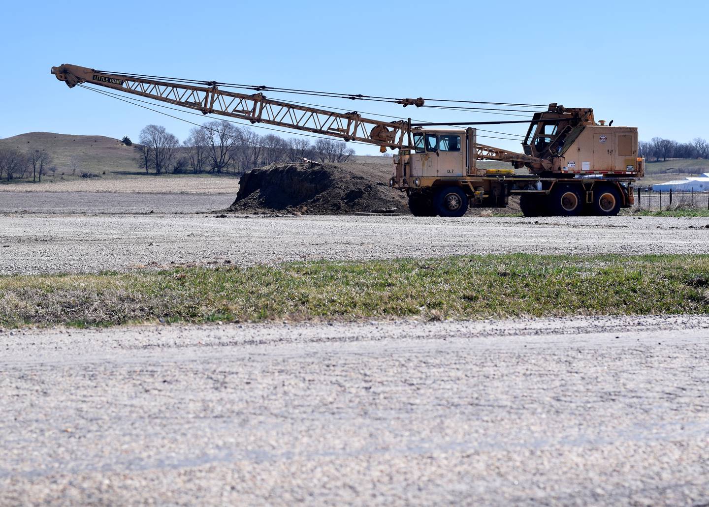The Jasper County Board of Supervisors approved road maintenance in Reasnor. The 0.25-mile stretch of Main Street from Broad Street to Robin Avenue will be restabilized for more than $86,000. The road is often used by secondary roads crews, which has a shed nearby.
