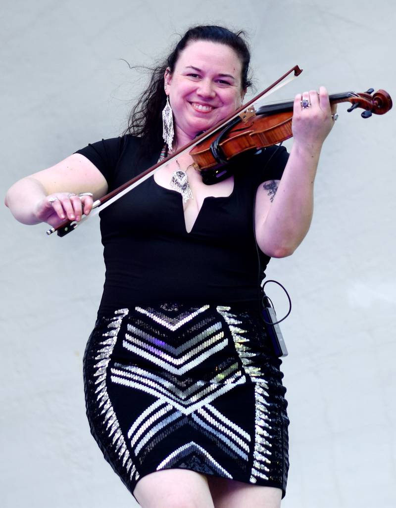 Dueling Fiddles, a Des Moines-based group featuring Hanna Wolle and Geneviève Gros-Louis Salamone, performed Thursday, June 8 as part of the Maytag Bowl Summer Concert Series in Newton.