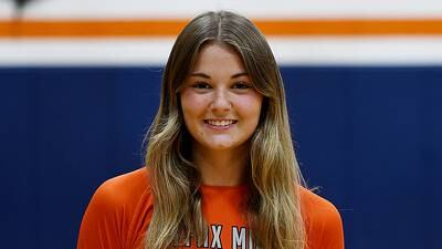 C-M volleyball falls to HLV in SICL tilt