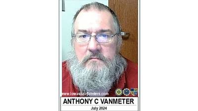 Prairie City man sentenced to federal prison for child pornography possession