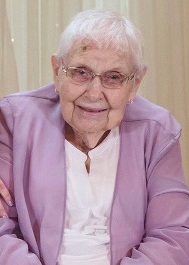 Beverly Fern Hadsall