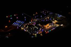 Bright Country Lights pushes on despite repeated weather challenges