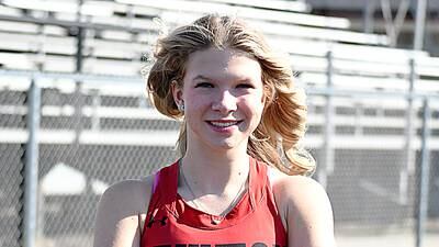 Clarke, two relays headline Newton girls at Dickinson Relays