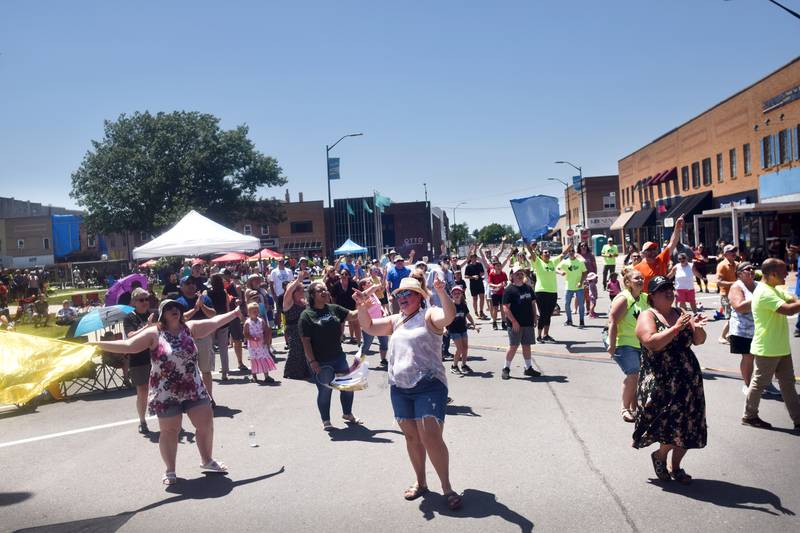 Hundreds upon hundreds of concertgoers and worshippers flocked to the inaugural Fierce Faith Music Worship Fest on June 19 in downtown Newton.