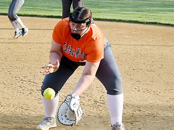 C-M softball edges Belle Plaine in extra innings