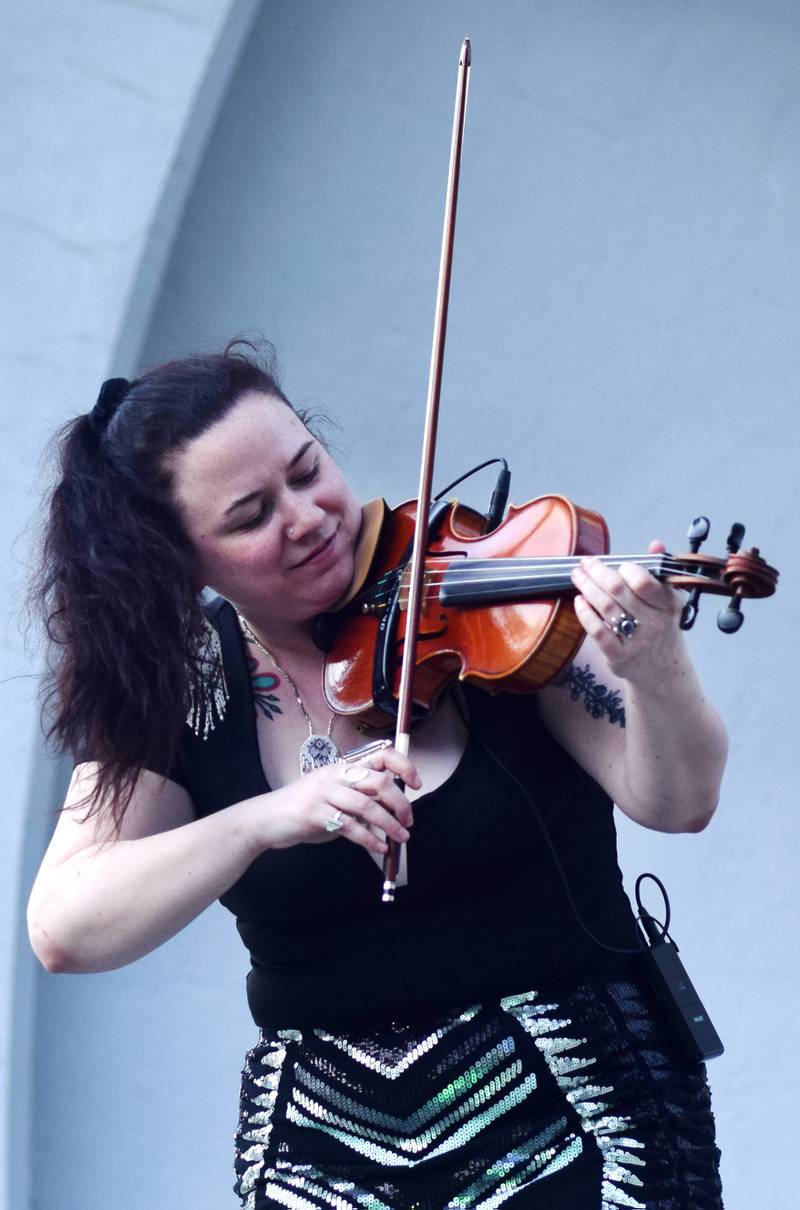 Dueling Fiddles, a Des Moines-based group featuring Hanna Wolle and Geneviève Gros-Louis Salamone, performed Thursday, June 8 as part of the Maytag Bowl Summer Concert Series in Newton.