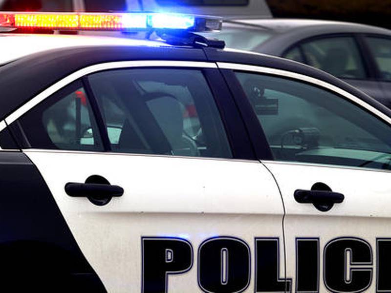 Police arrest 46-year-old Newton man after threatening to shoot his neighbor